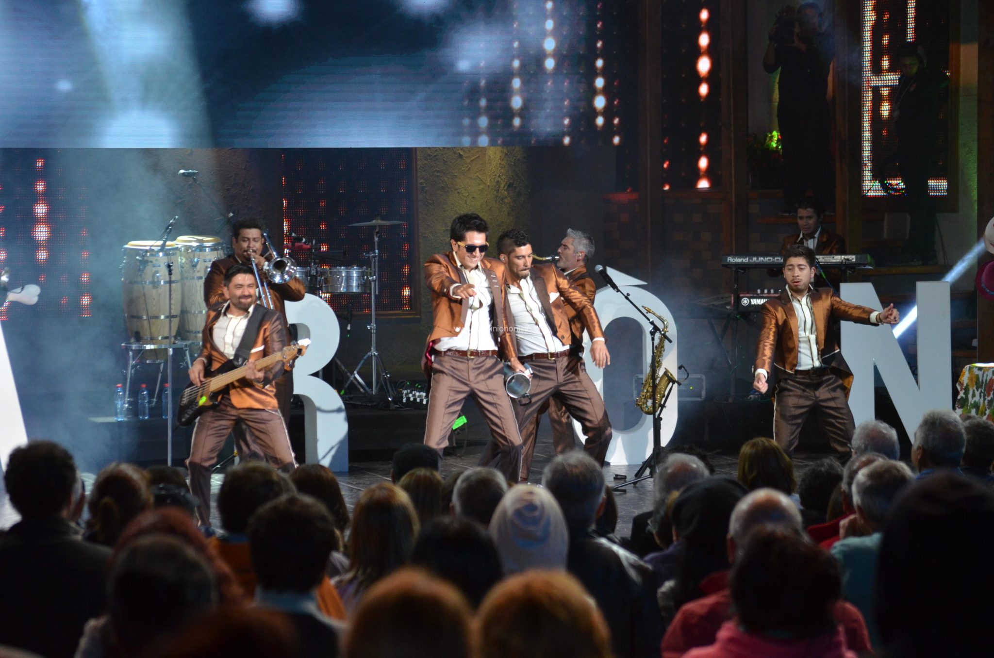 Mega fiesta con la Sonora Barón en la segunda noche del Festival del Huaso 2015