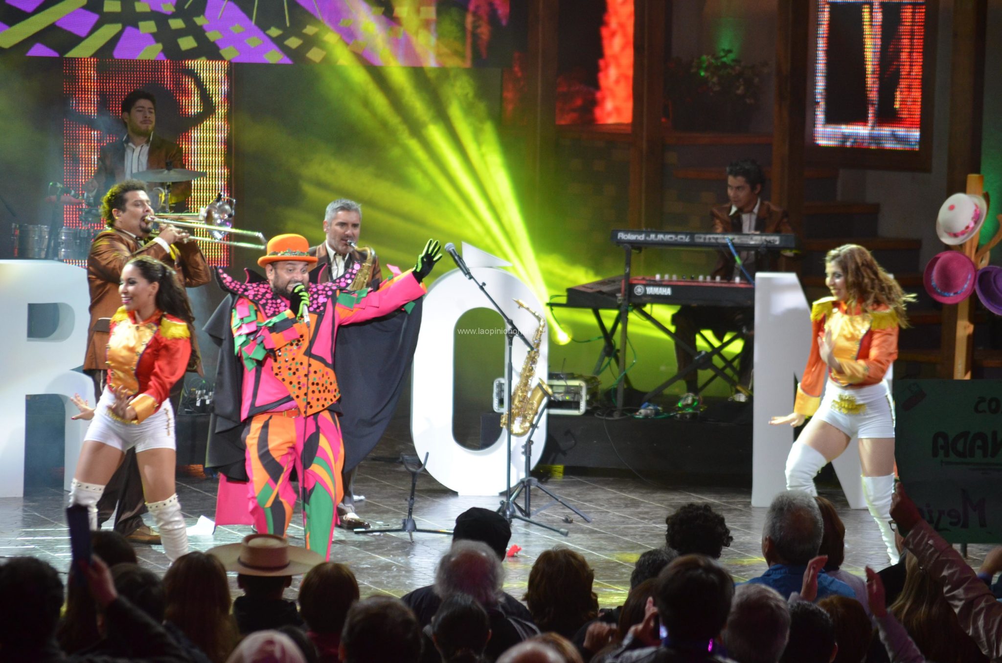 Mega fiesta con la Sonora Barón en la segunda noche del Festival del Huaso 2015