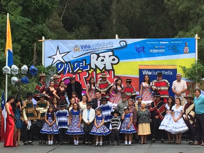 Con atractivo panorama folclórico se celebra el “Día del Roto Chileno” en Viña del Mar