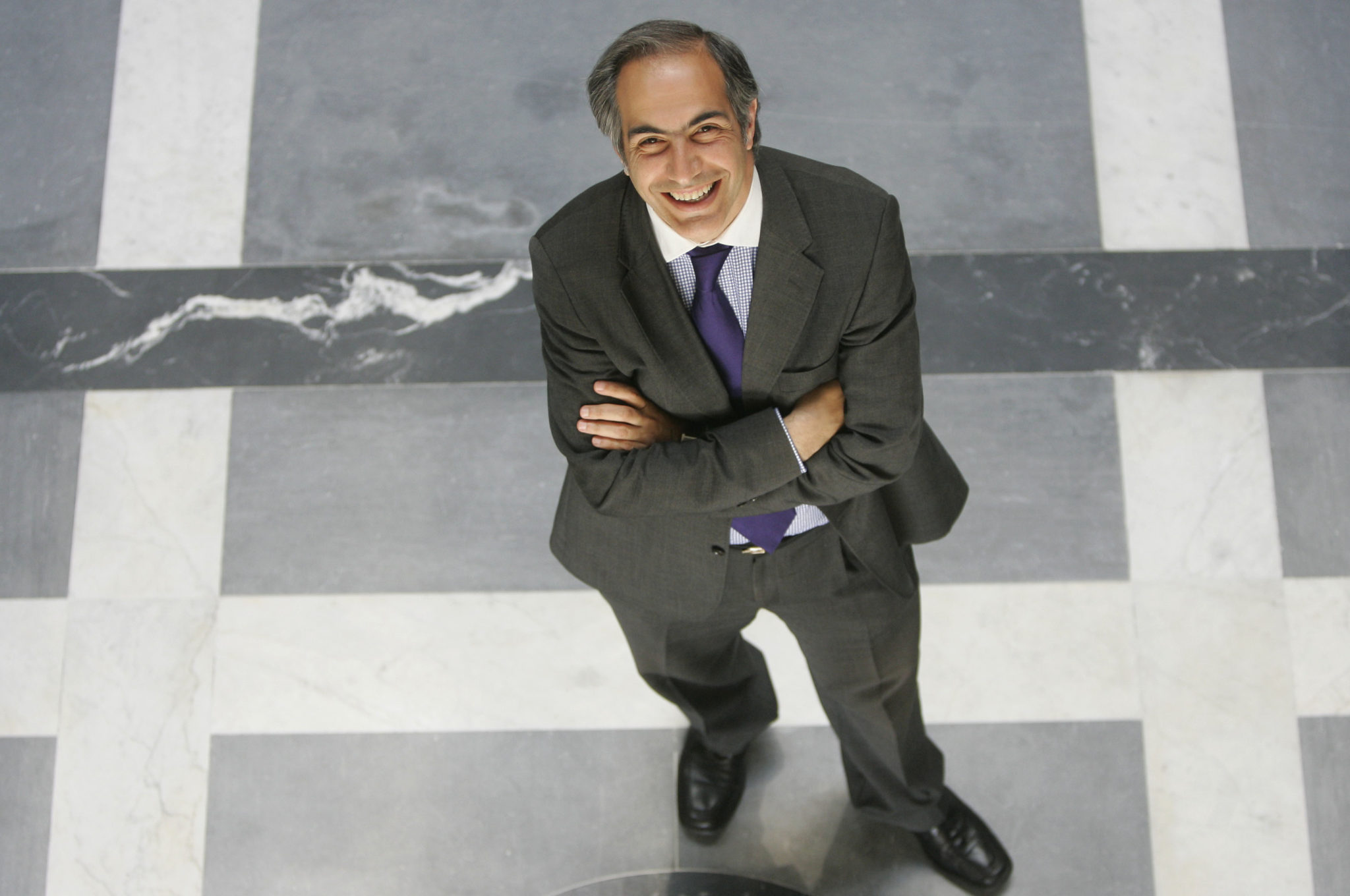 Senador Chahuán pide reevaluar fin a cambio de horario y califica medida como “centralista”