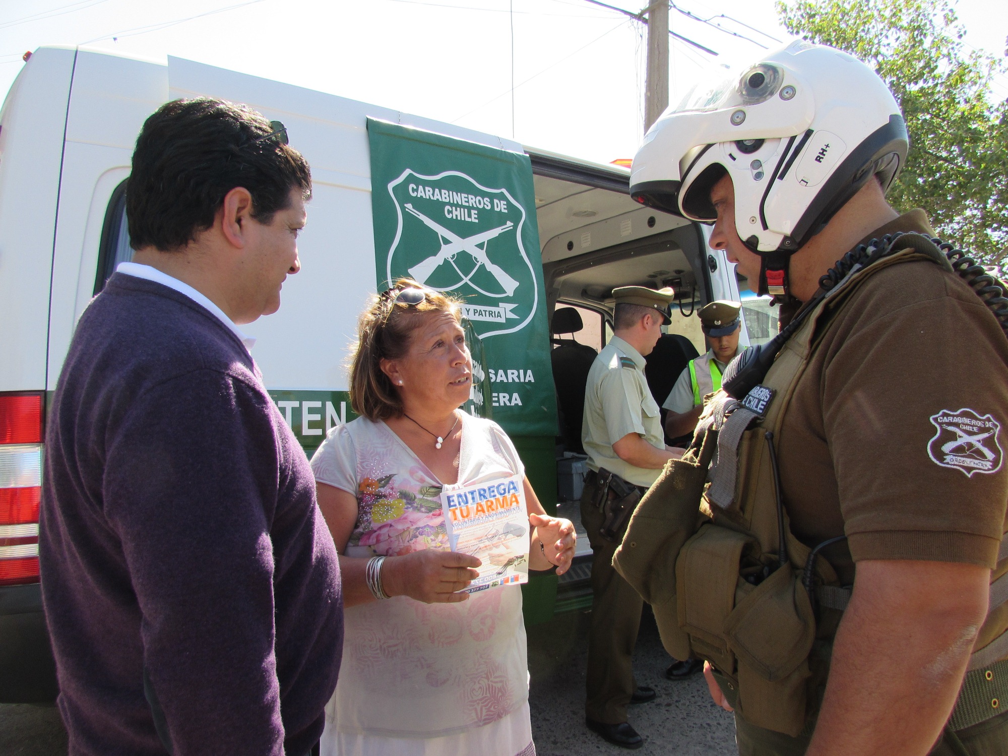 Gobernación de Quillota y Carabineros continúan con la campaña “Entrega tu arma” en la provincia