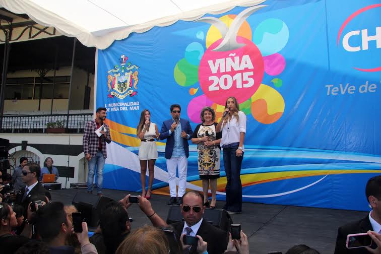Con éxito se desarrolló la tradicional “Gala Vecinal” en el Sporting Club de Viña del Mar