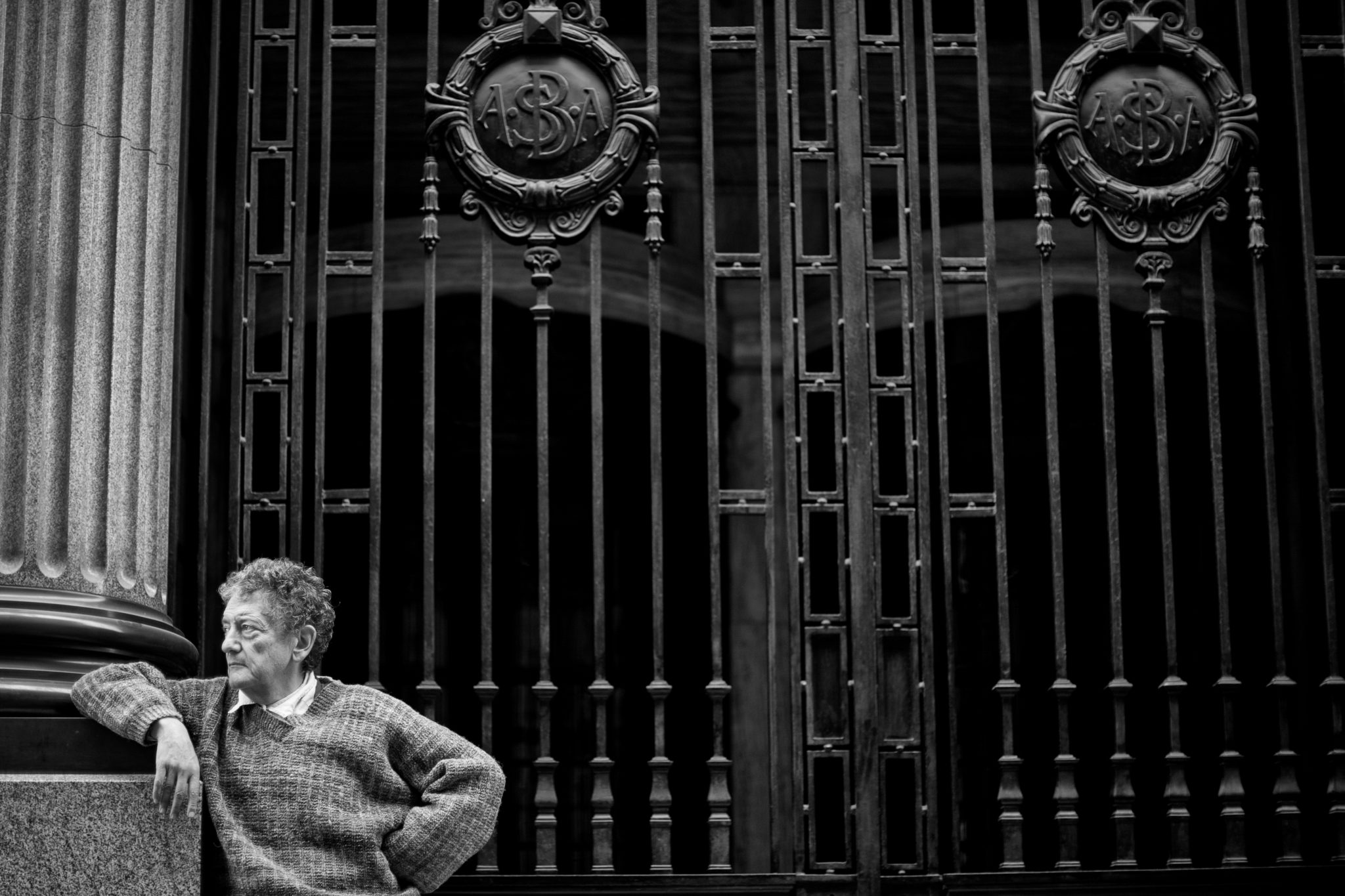 [Especial de Prensa: Reaching for Álvaro] Capítulo 1 : Caminen, crujan, canten