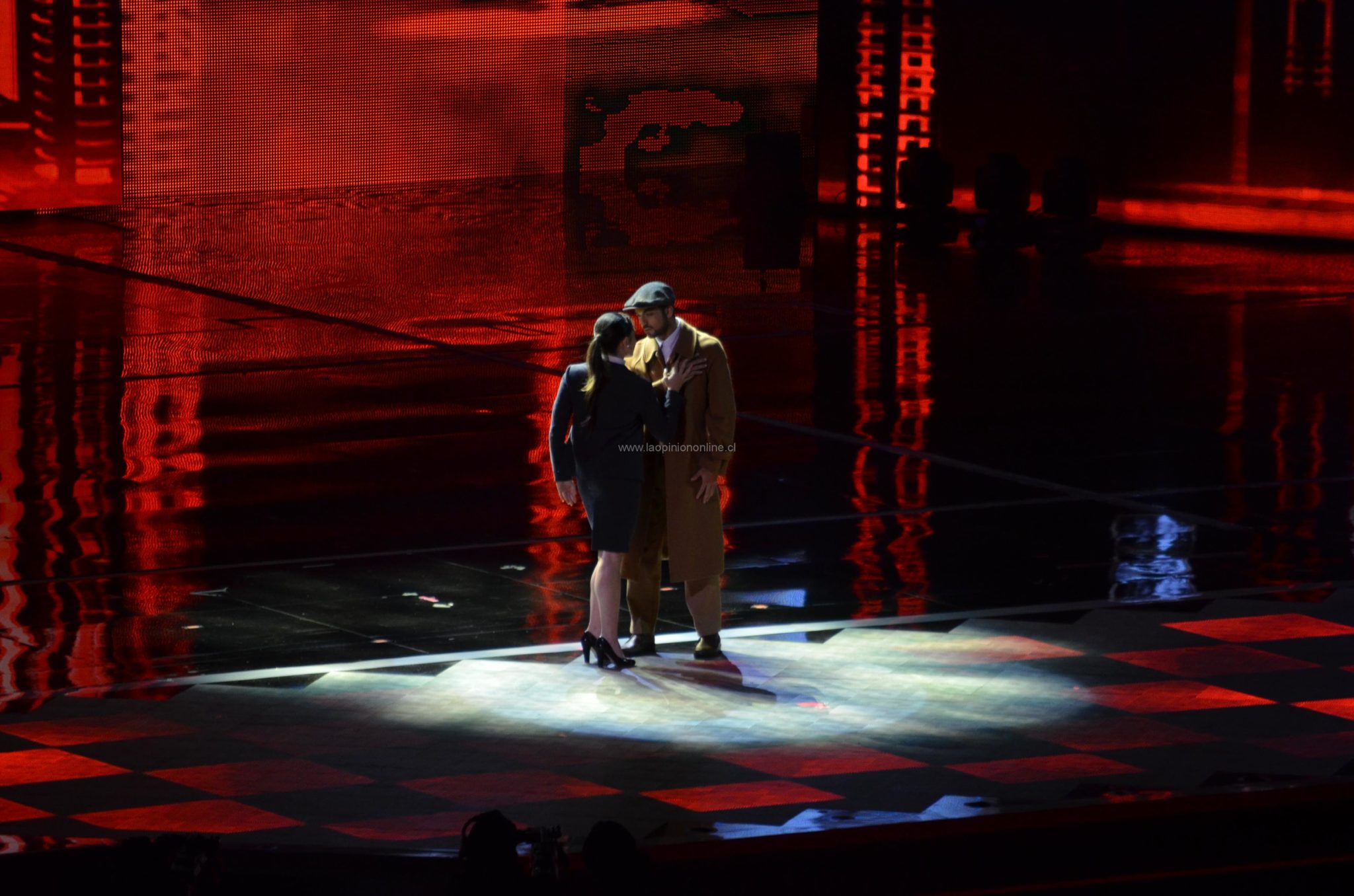 Luis Fonsi dio inicio al LVI Festival Internacional de la Canción de Viña del Mar