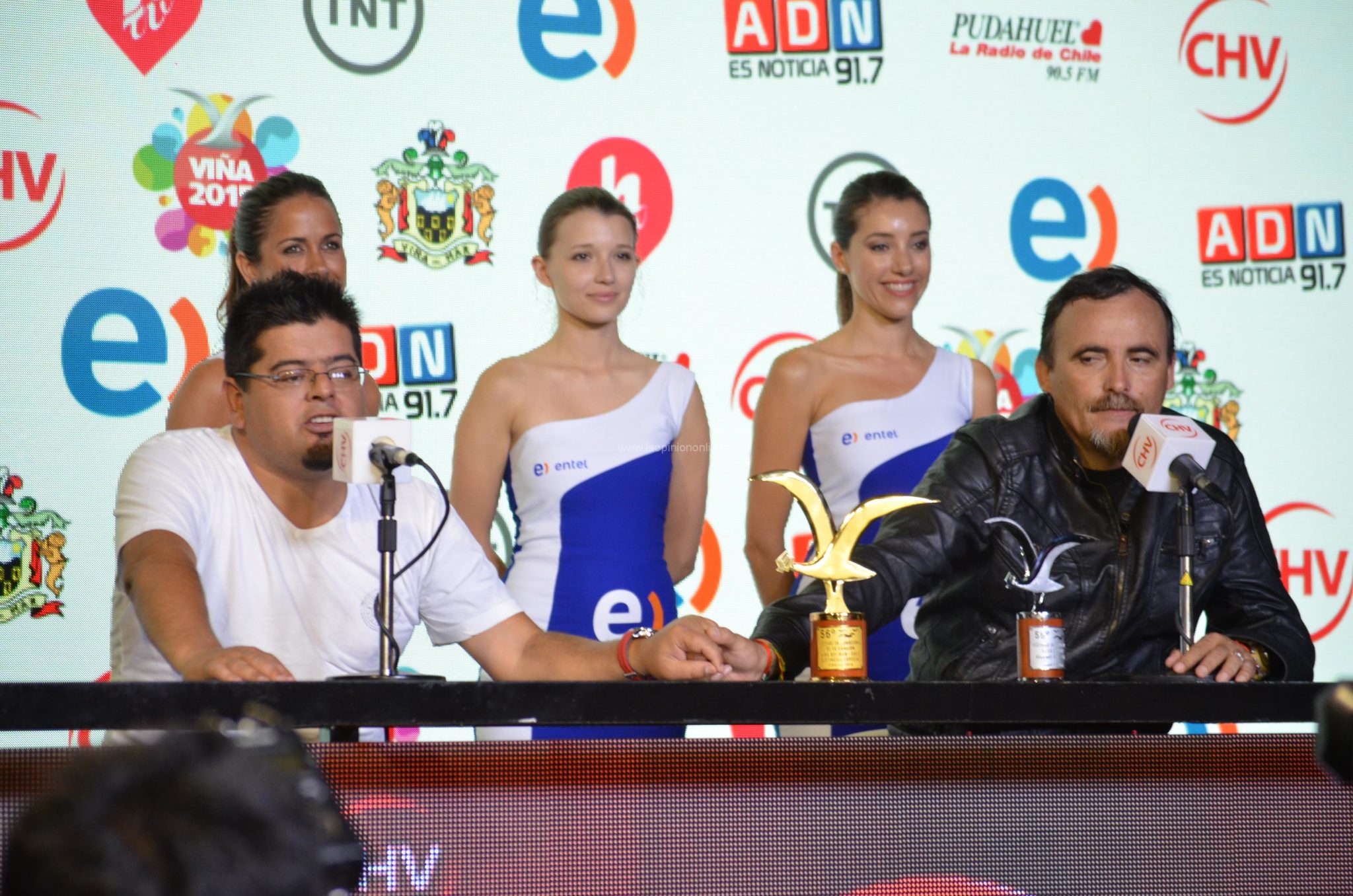 Exitosa primera noche del Festival de Viña 2015