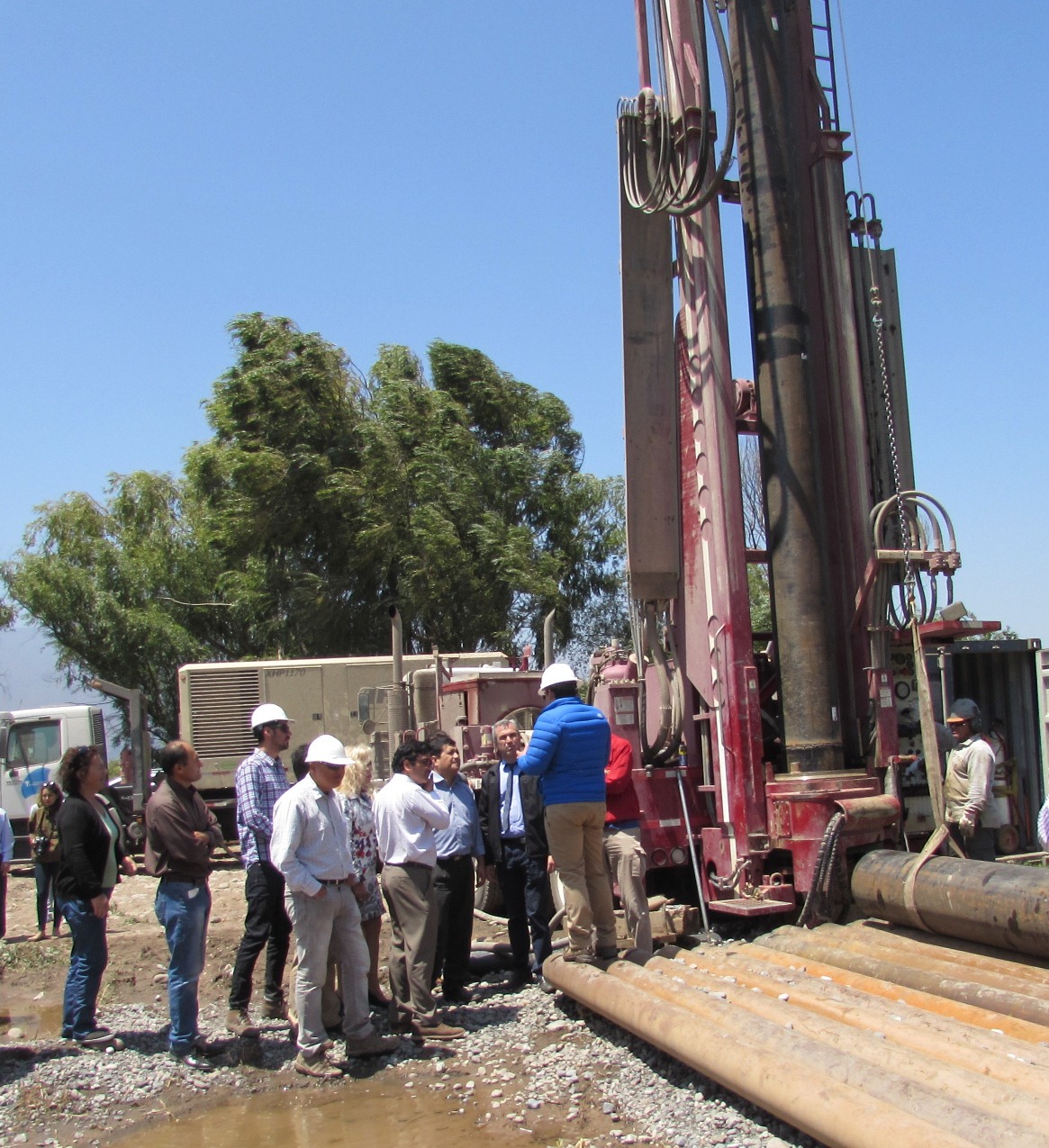 Construcción de pozos beneficia a regantes y agricultores de Hijuelas