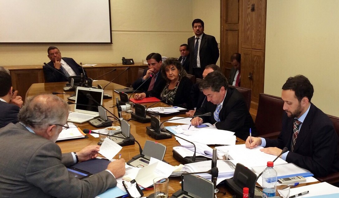 Comisión de Hacienda del Senado dio inicio al Análisis del proyecto de modificación de Ley de Casinos