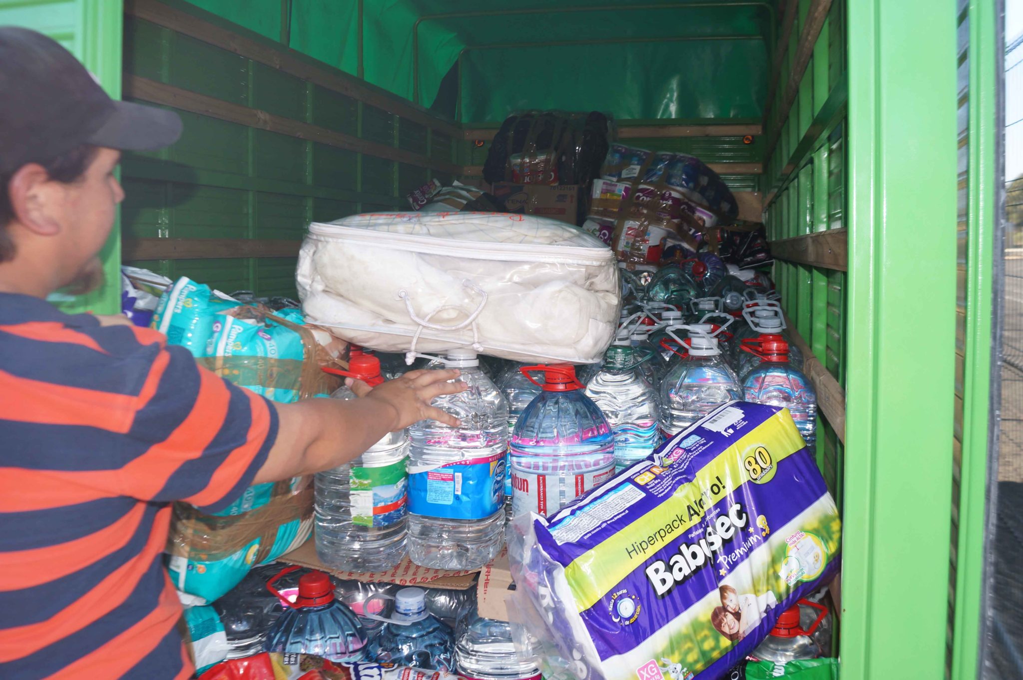 3 Toneladas de insumos envió Concón para los vecinos del Norte de nuestro país