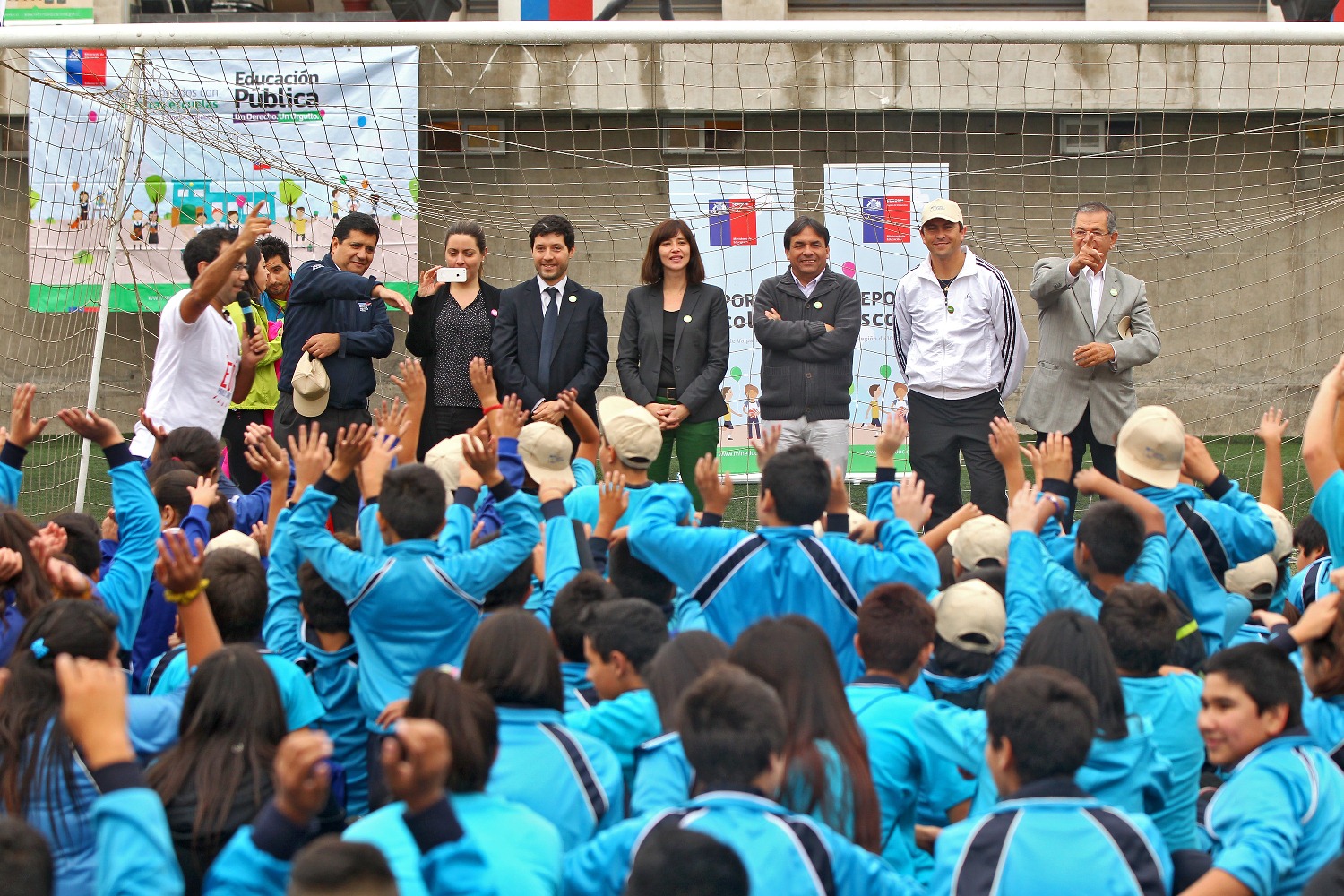 Cientos de niños celebraron el Día mundial de la Actividad Física en Quillota