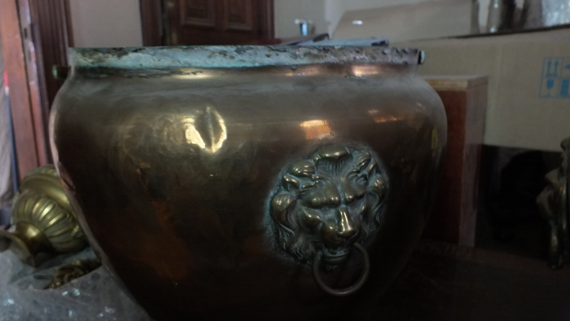 Viña del Mar llamó a licitación para restaurar objetos de arte de metal del Palacio Rioja