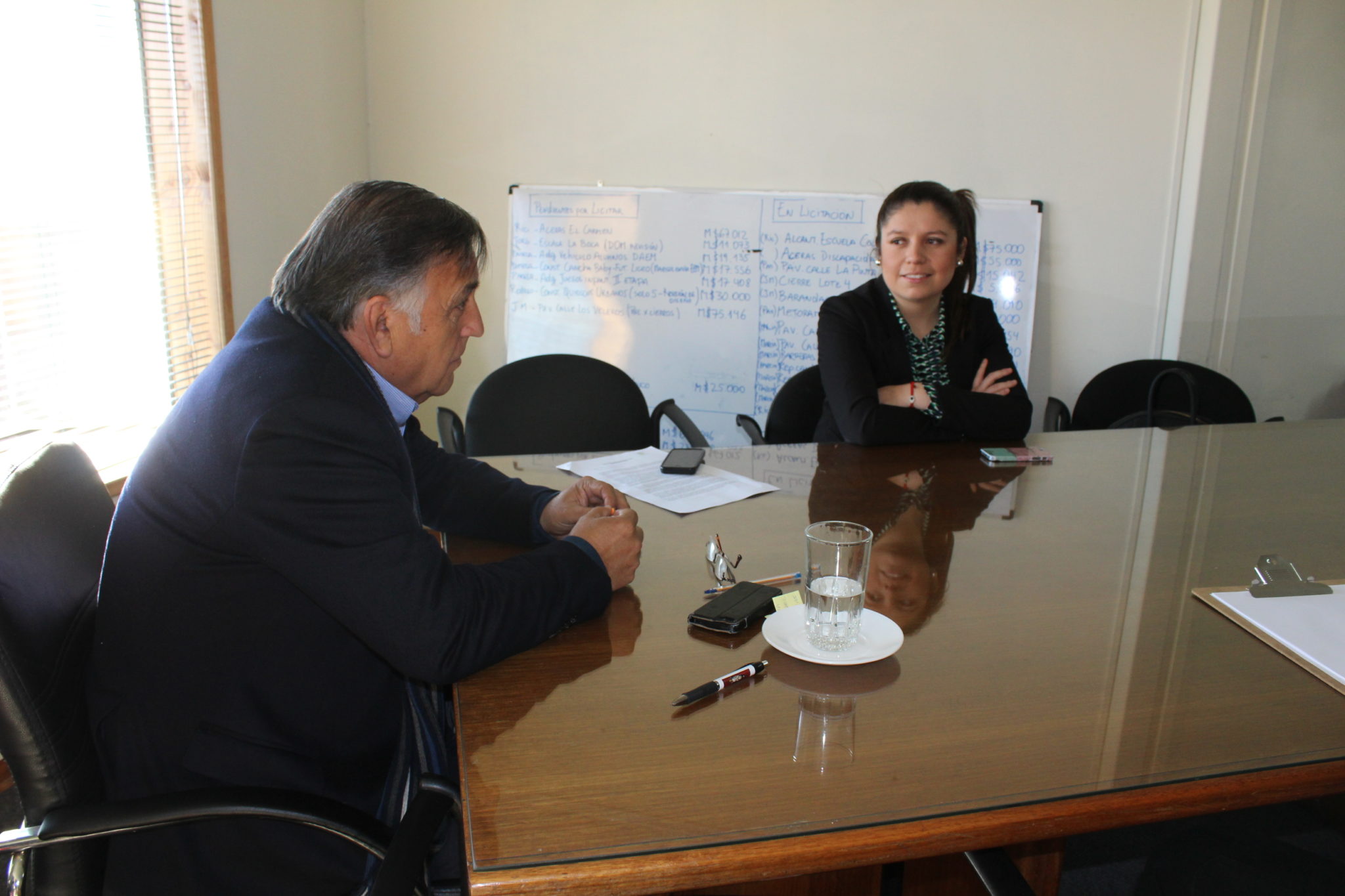 MUNICIPIO DE CONCÓN E INJUV PLANIFICAN FUTURAS ACTIVIDADES PARA JÓVENES CONCONINOS