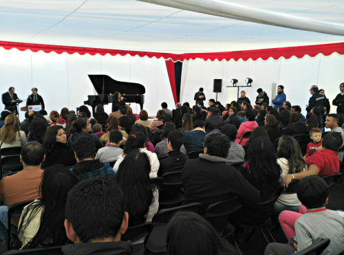 Ciclo de Conciertos de Roberto Bravo llega a la Población Sol del Pacífico