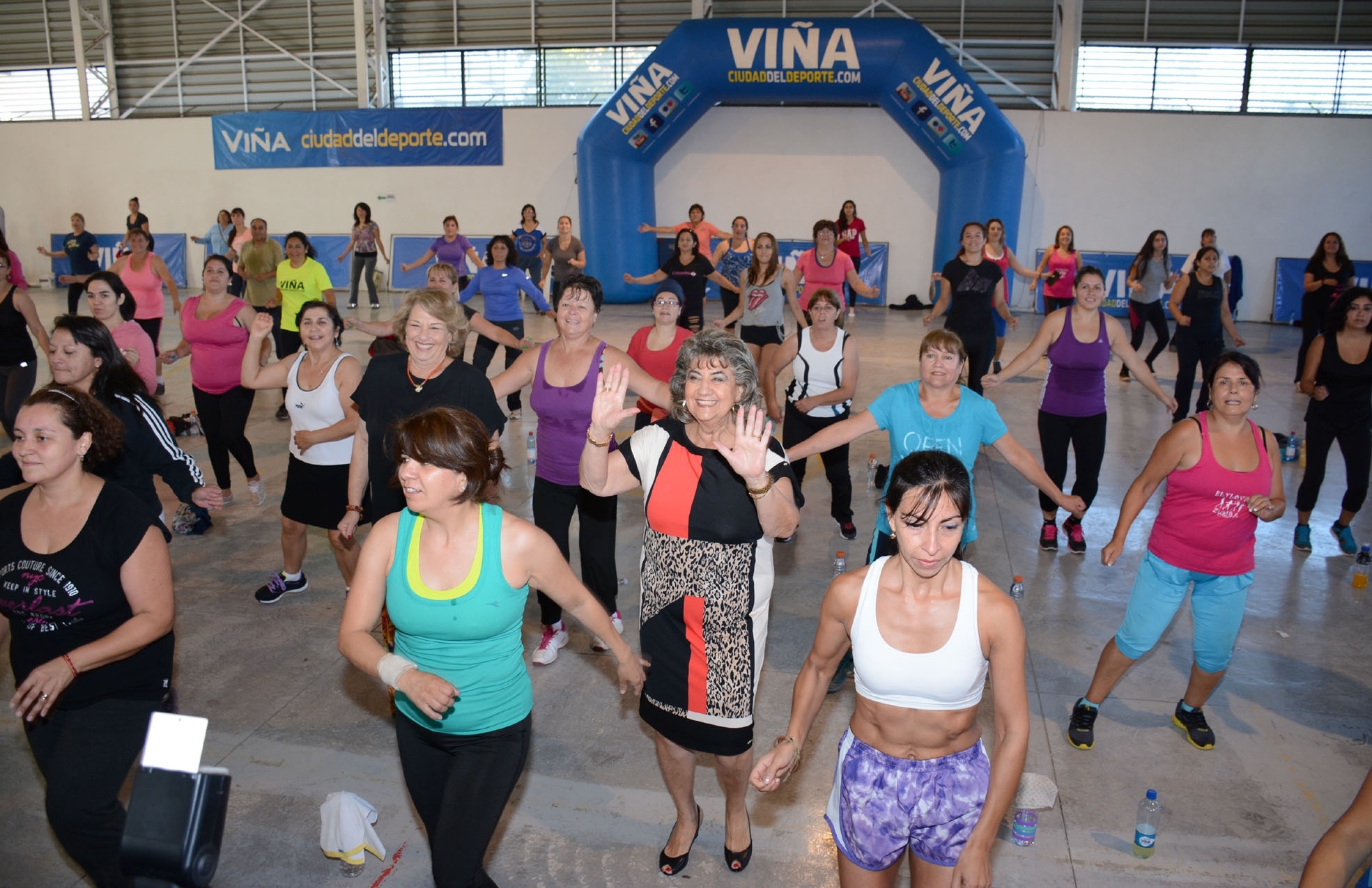 Zumba Tour  2015 llenó de ritmo y  energía el plan de Viña Del Mar
