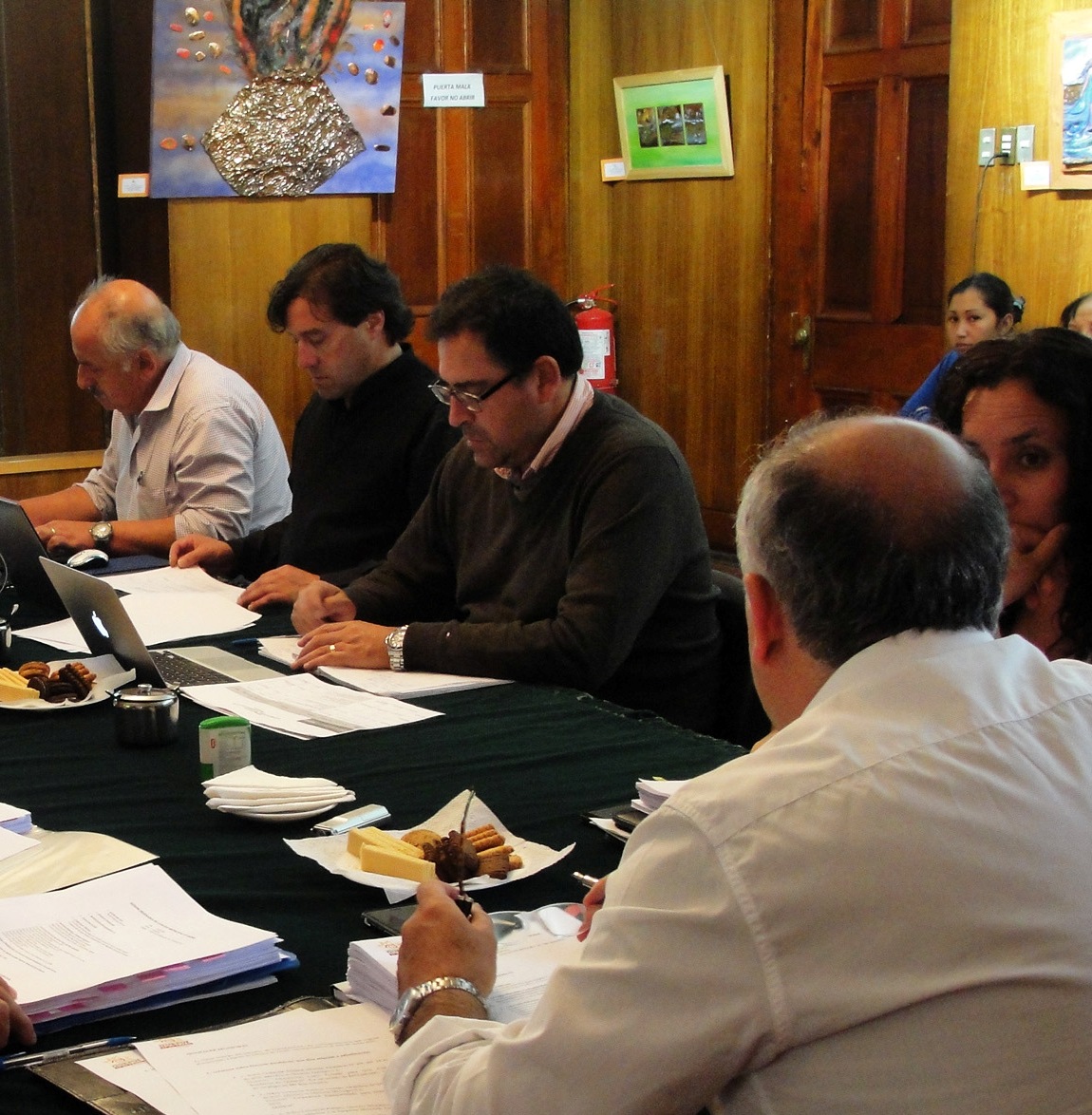 Concejal Gac propone la creación de Farmacia Popular en la comuna, durante concejo municipal Quilpueíno