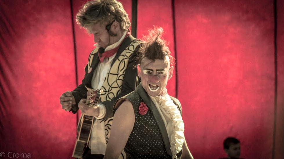 Circo Teatro “Salto al vacío” se presenta en Olmué este domingo