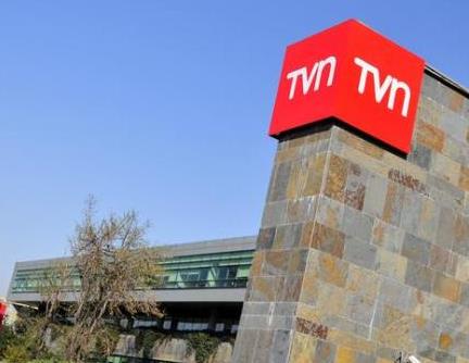 Senador Chahuán pidió a TVN reevaluar decisión de eliminar noticieros regionales de mediodía