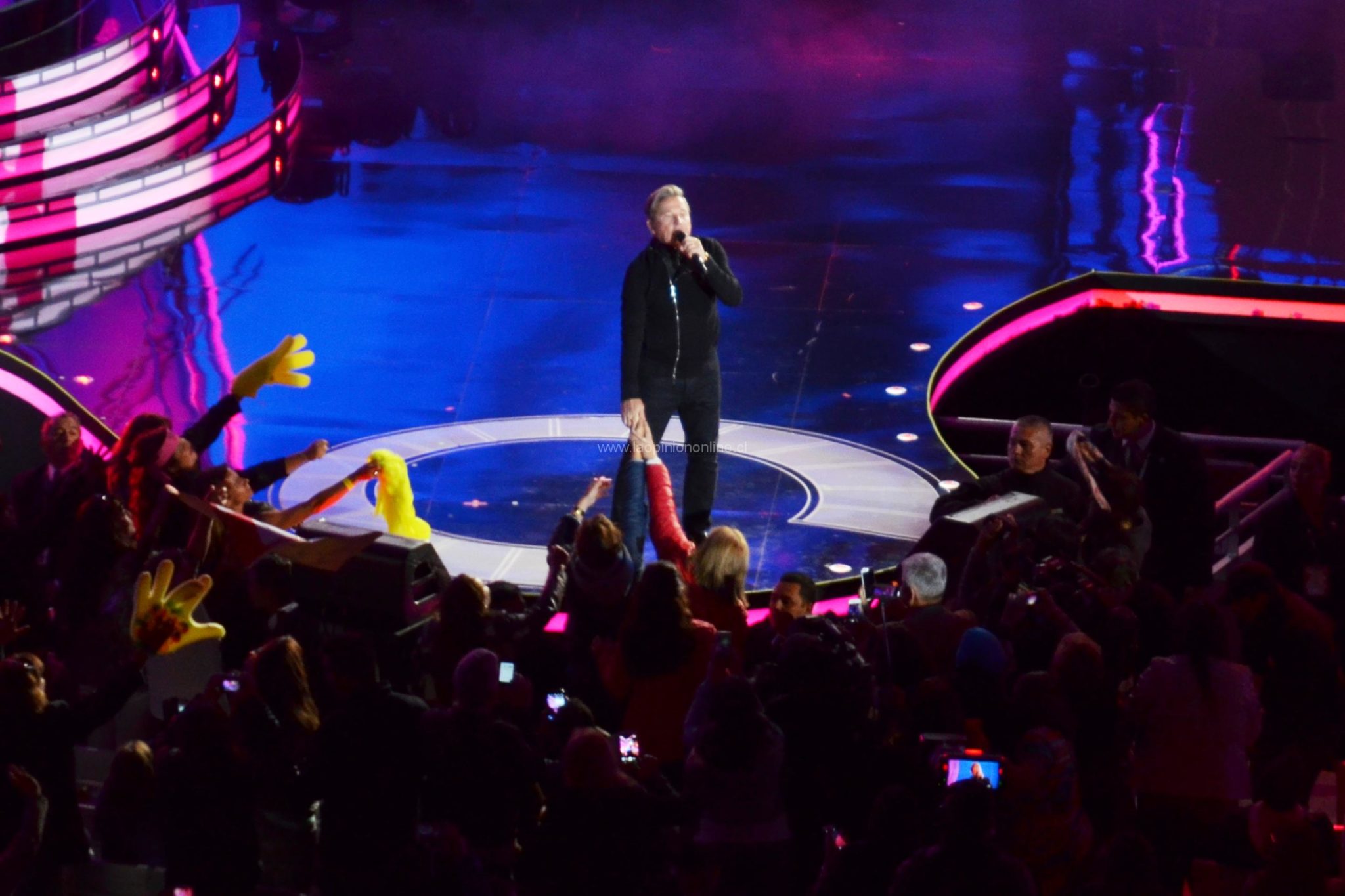 Exitosa noche inaugural del Festival de Viña 2016