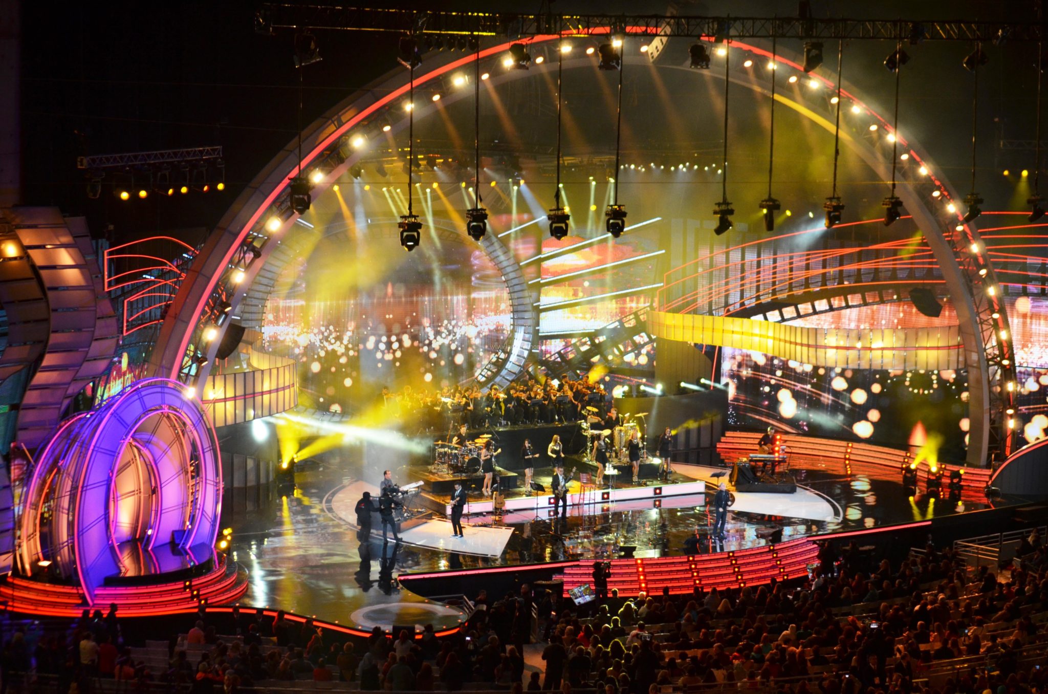 Exitosa noche inaugural del Festival de Viña 2016