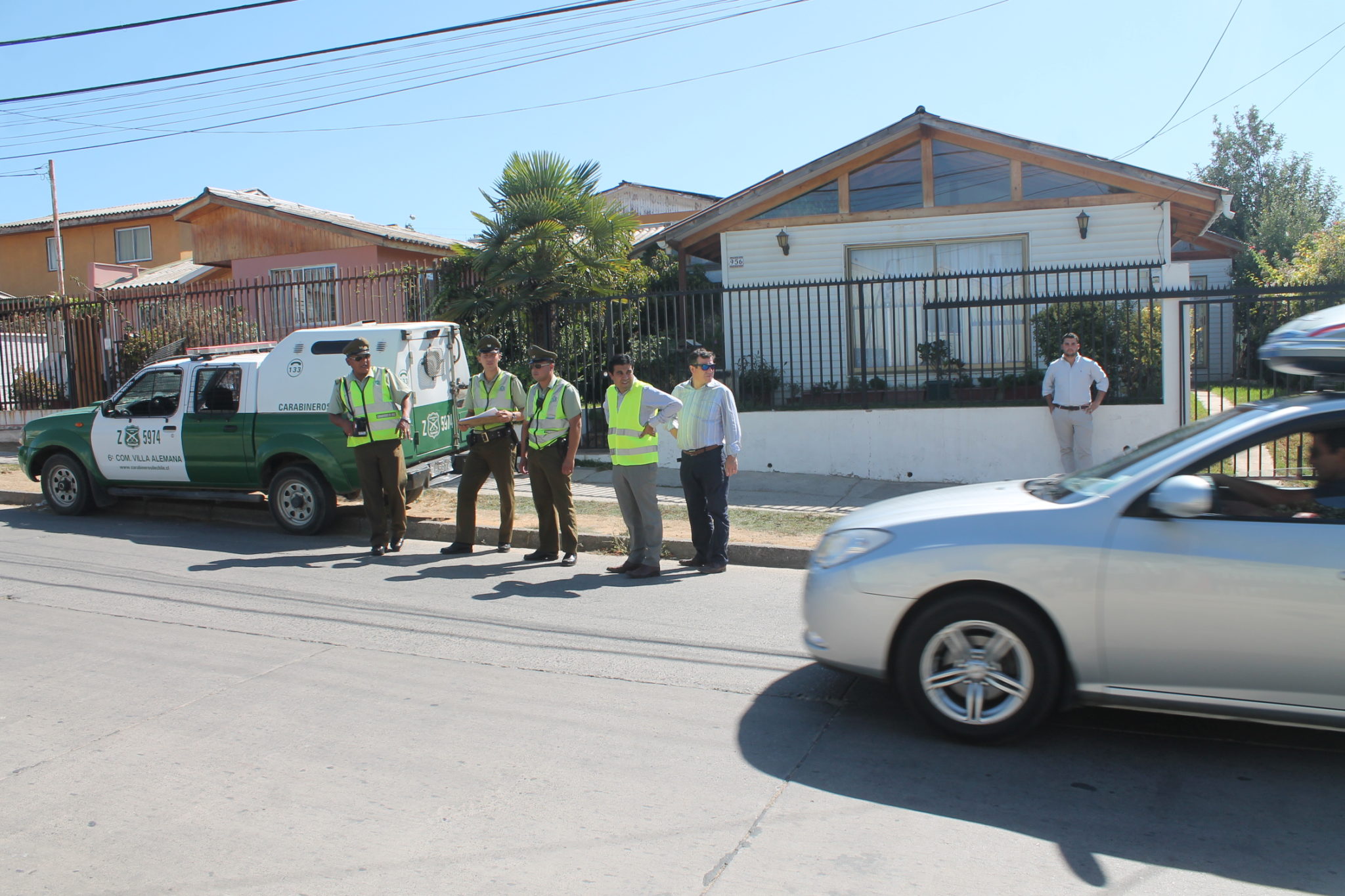 A petición de vecinos, realizan fiscalización sorpresa en calles con “carreras” de automovilistas