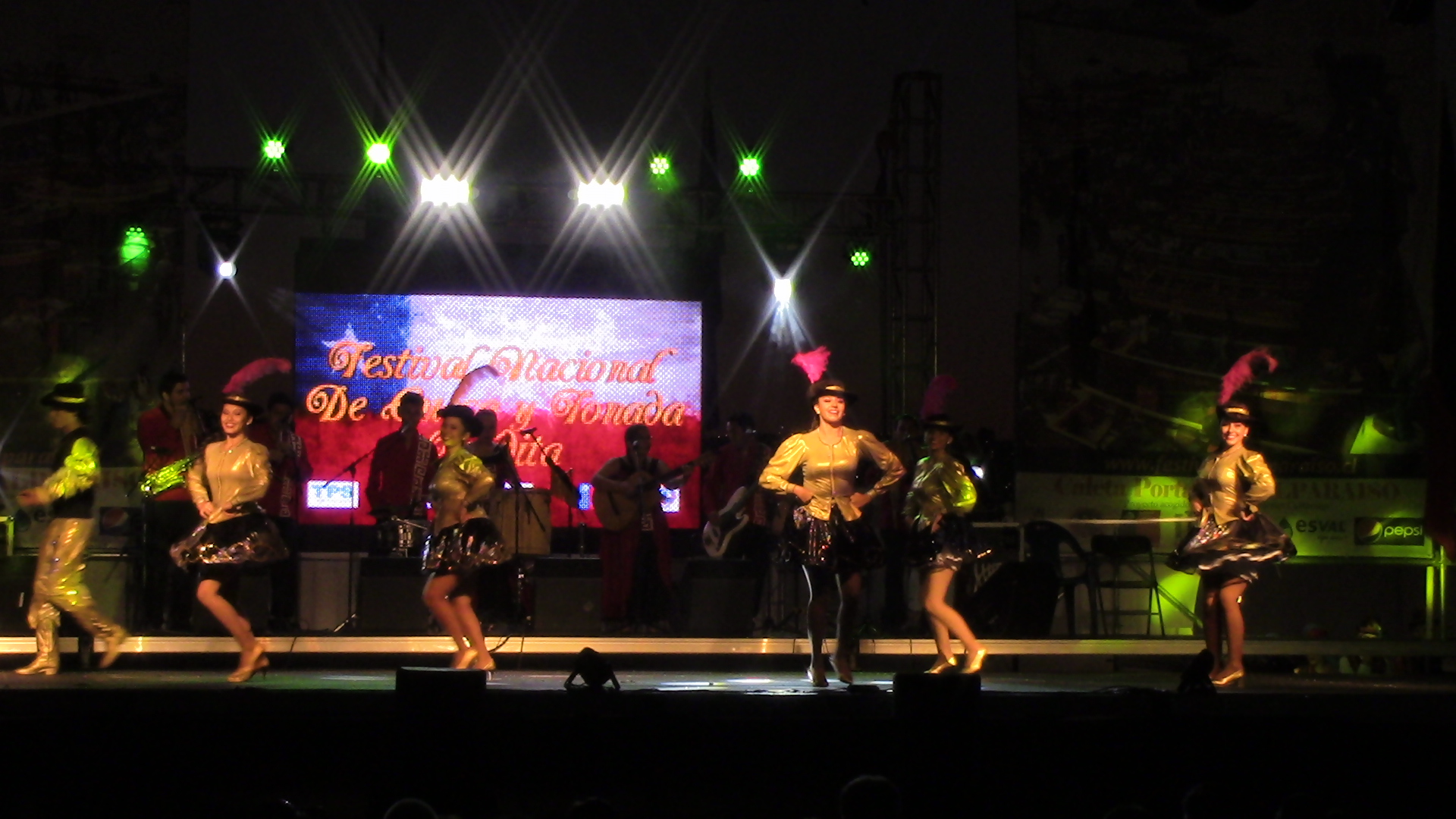 “Fijate que así es la vida” y “Te haz convertido en Rosa” triunfaron en el XXXI Festival de Cueca y Tonada inédita