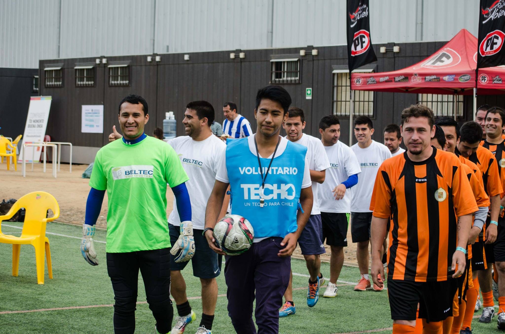 TECHO-Chile organiza campeonato de futbolito interempresas para reunir fondos