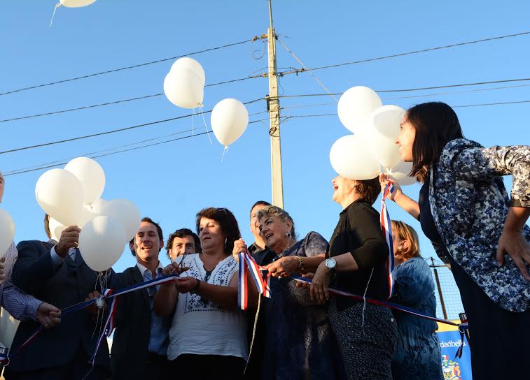 Vecinos de Achupallas celebraron inauguración de nuevas luminarias gracias al programa “Quiero mi Barrio”