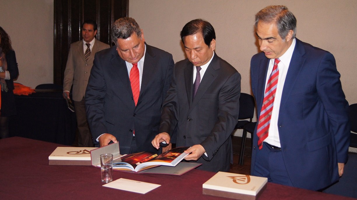 Hermanamiento entre Valparaíso y Tianjin busca colaboración en desarrollo portuario y planificación urbana