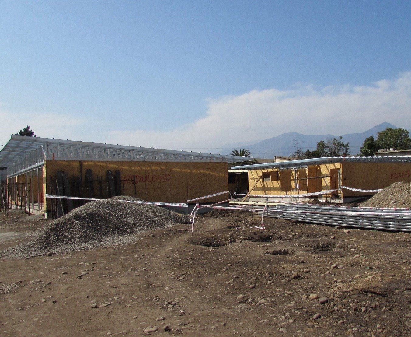 Inspeccionan construcción de futuros jardines infantiles de provincia de Quillota