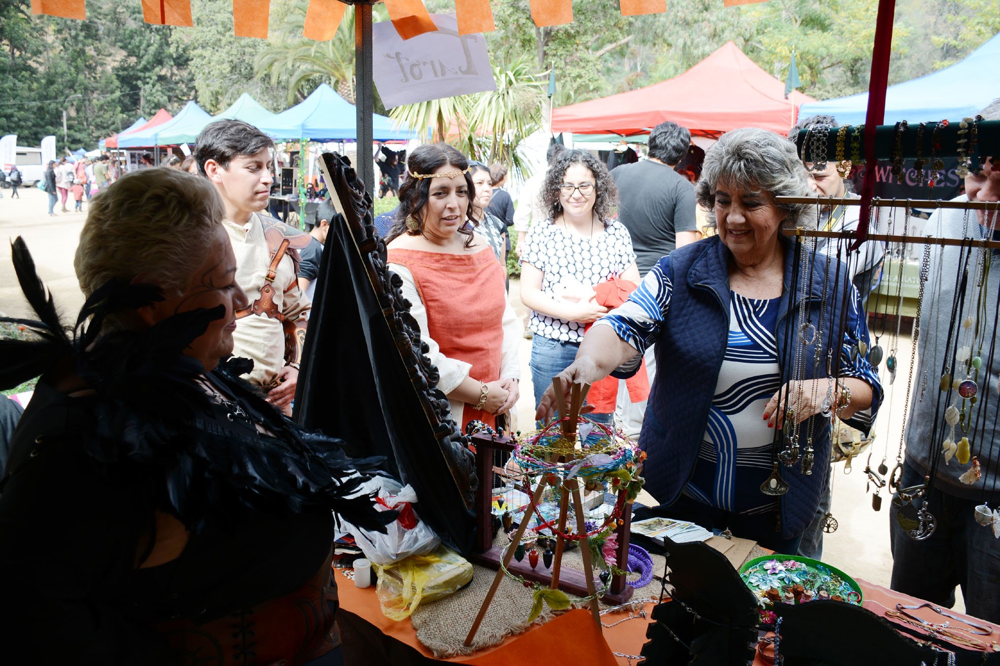3ª Feria Medieval y de Fantasía continúa hasta las 19:00 hrs en el Parque Potrerillos