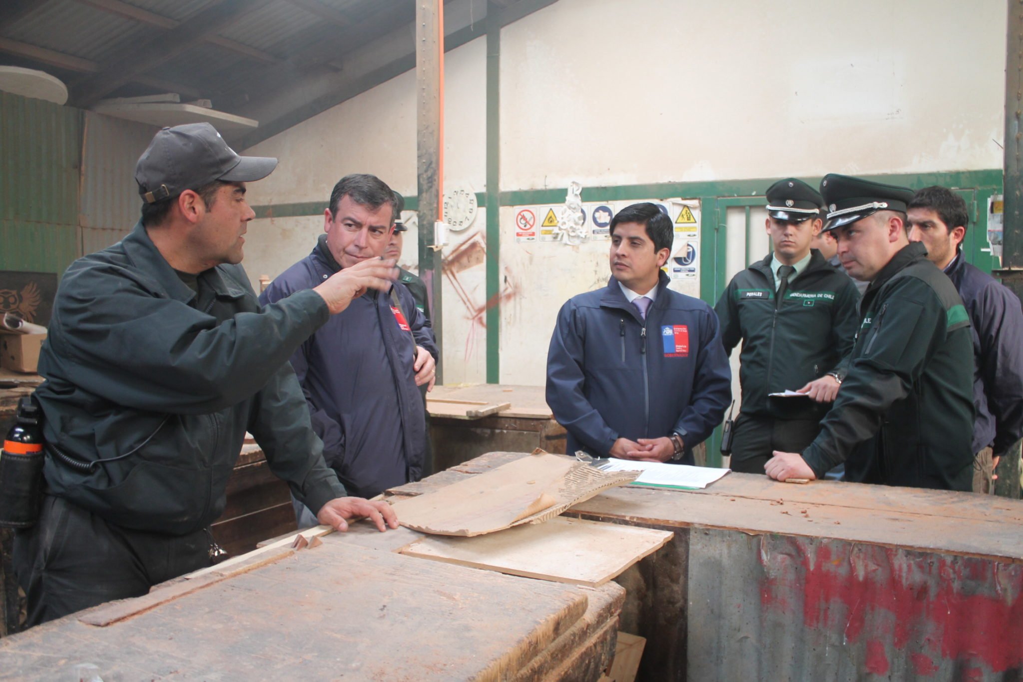 Gobernador Christian Cárdenas participó en simulacro de incendio en cárcel de Limache