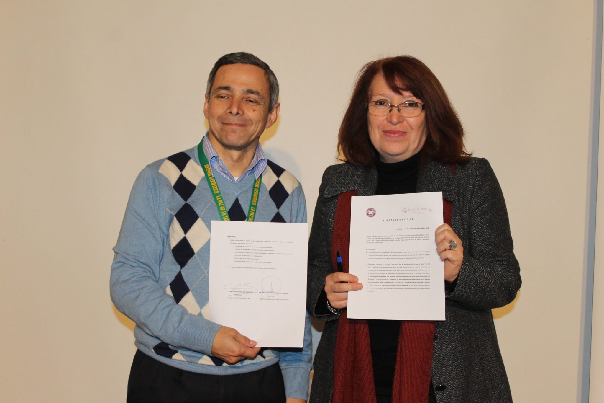 Escuela Superior Mixta 88 de Limache firma convenio de colaboración con Hospital Geriátrico Paz de la Torre