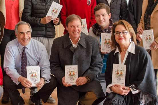Senador Chahuán destacó lanzamiento de la segunda versión del libro “Pequeñas letras”