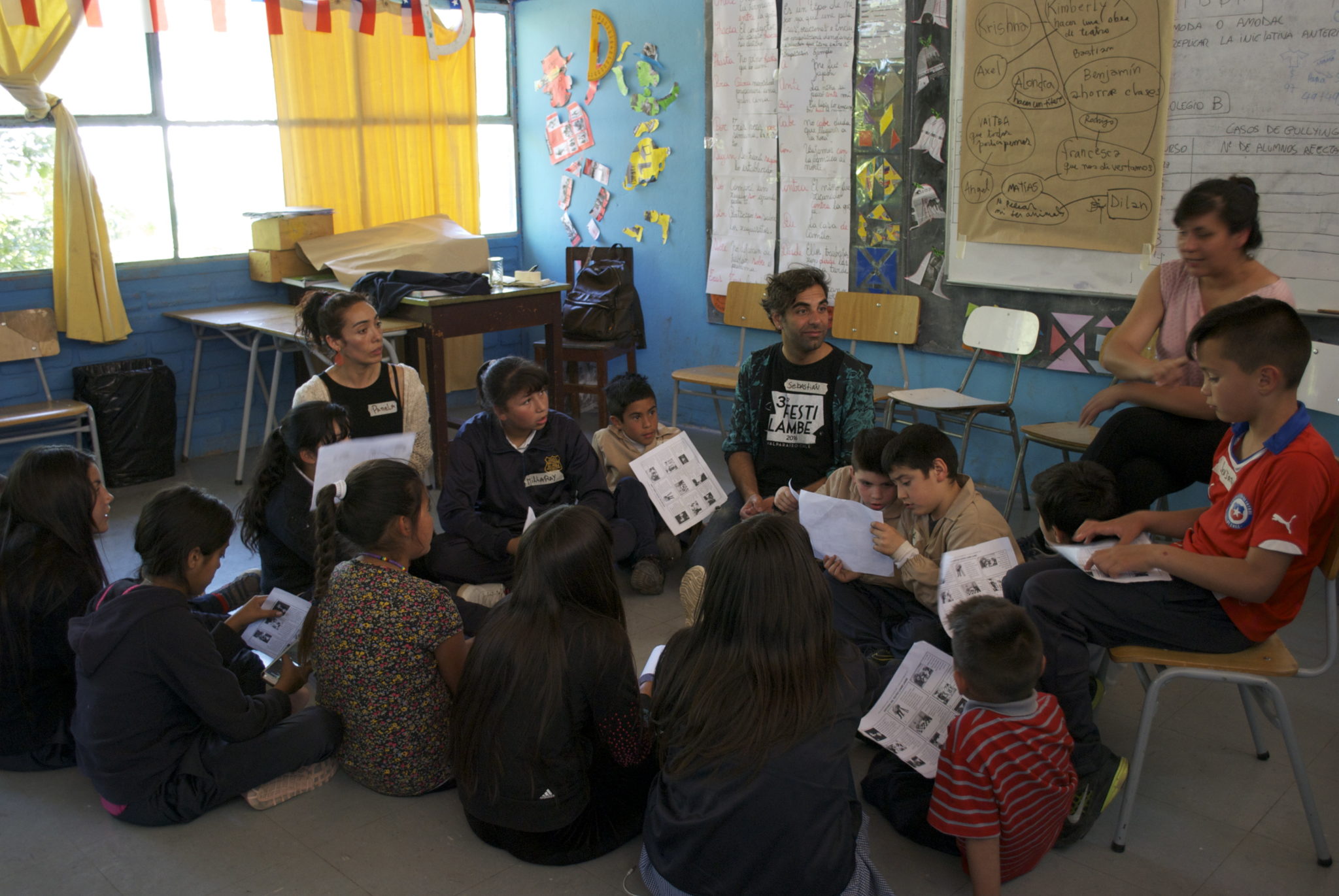 45 Niños de Valparaíso aprenderán a hacer Teatro Lambe Lambe