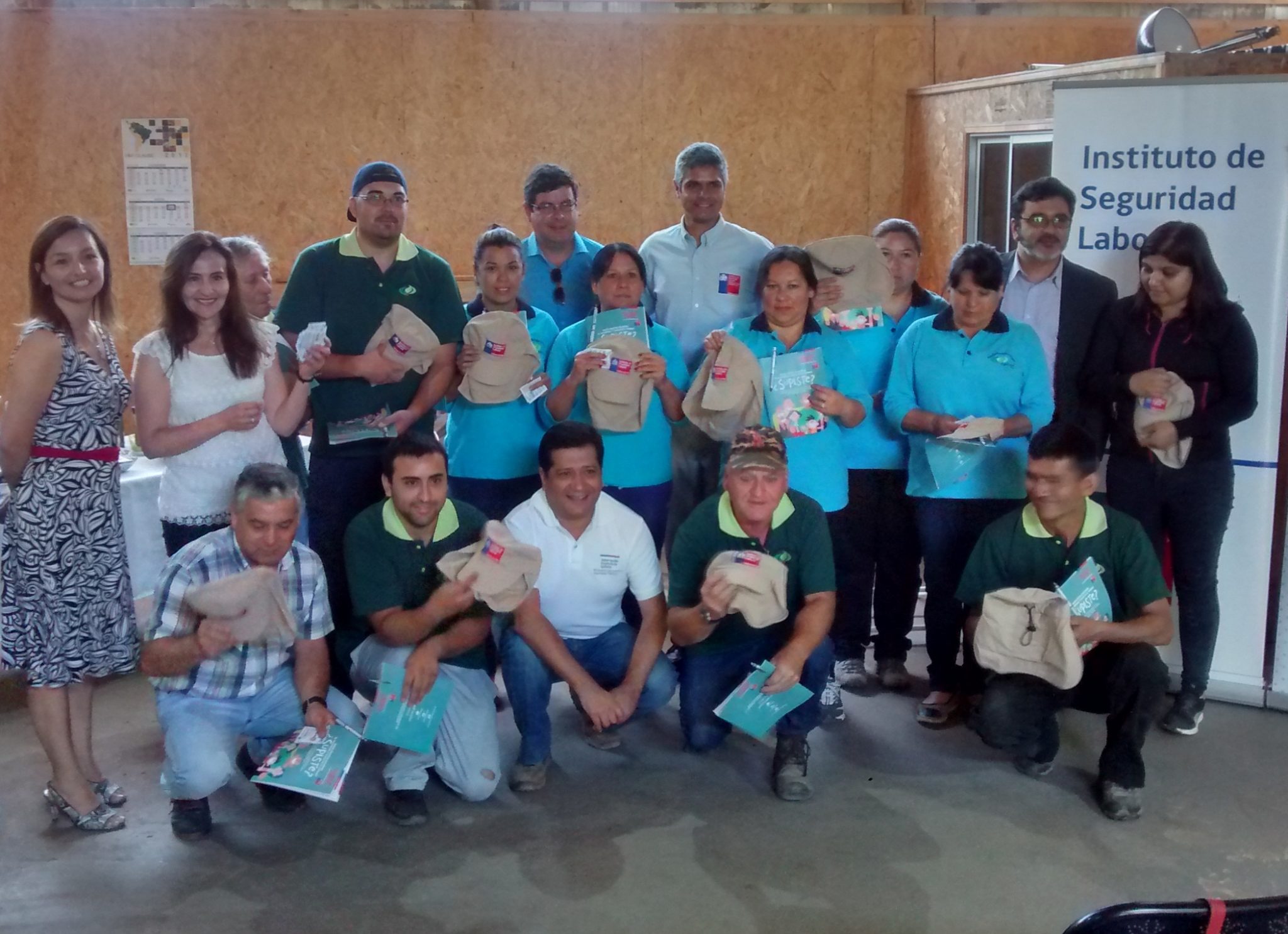 Lanzan campaña “Verano Sano Seguro” para trabajadores agrícolas de la provincia de Quillota