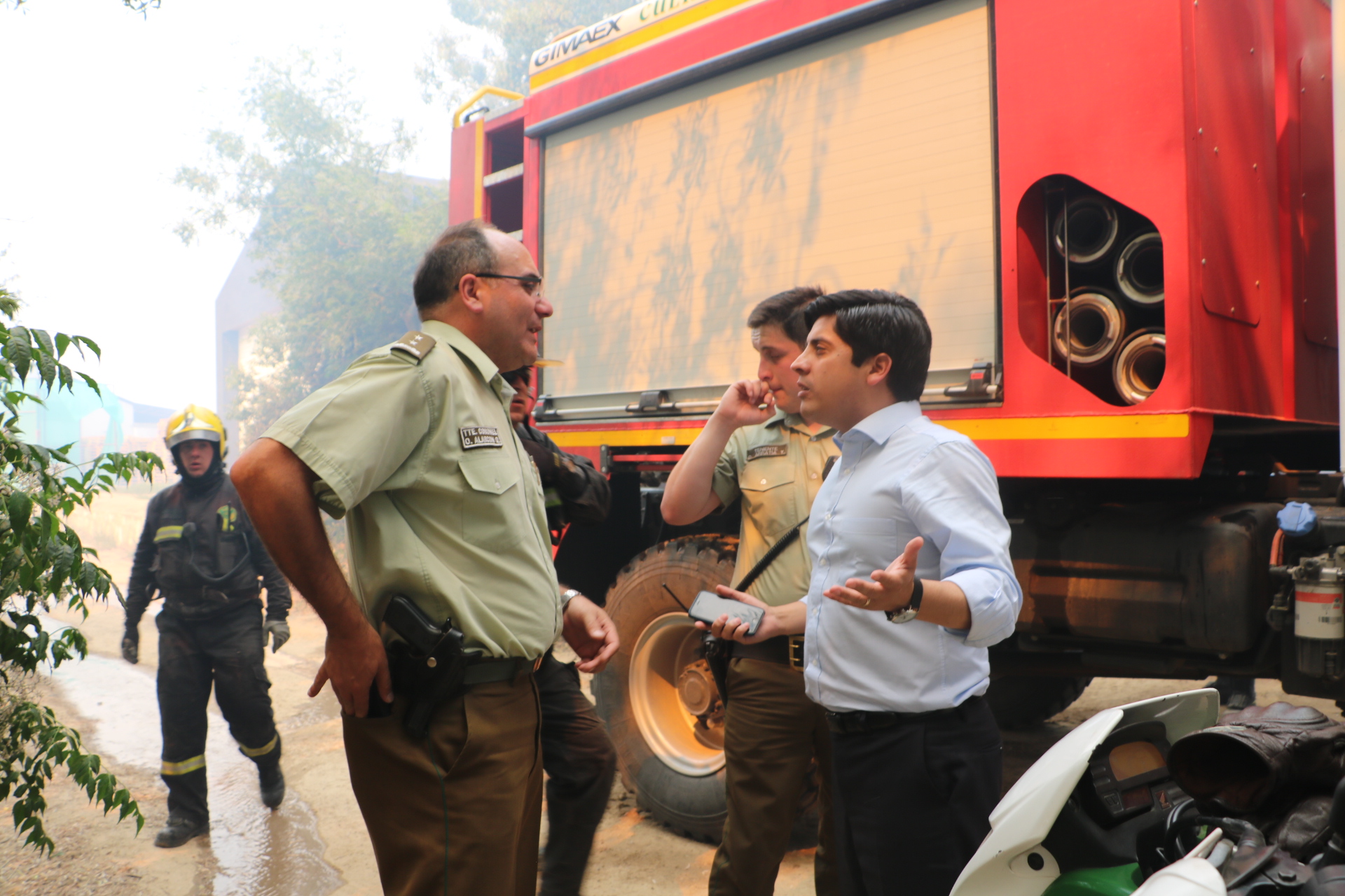 Más de 70 voluntarios de Bomberos, carrobombas, camionetas y donaciones enviará la provincia de Marga Marga a la zona del incendio