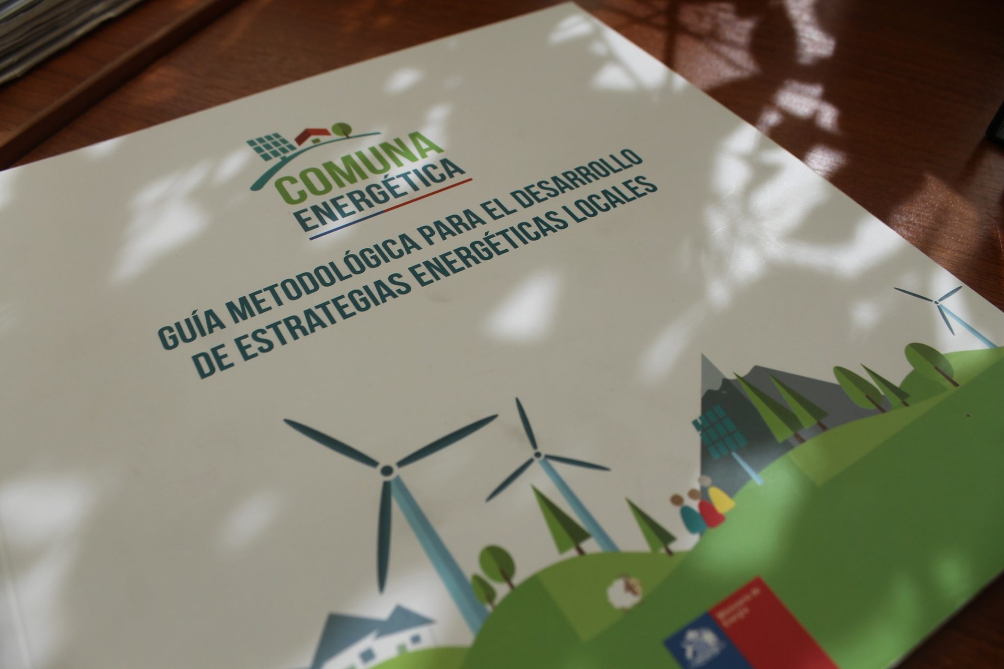 Llaman a municipios de la región a postular en el 2° concurso ‘Comuna Energética’