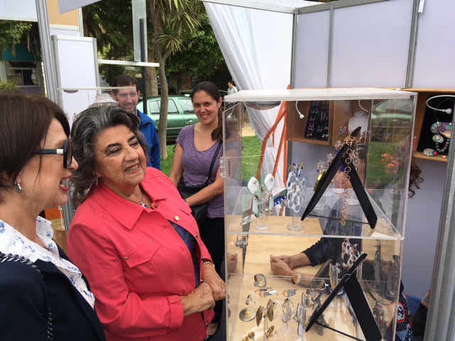 Destacados artesanos regionales exponen sus trabajos en la 16ª versión de “Manos Maestras” en Viña del Mar