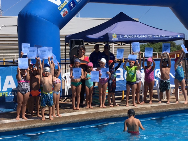 Se acabaron los cupos del primer período de Cursos de Natación Gratuitos 2018 en Viña