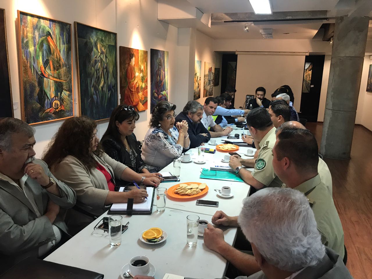 Reforzarán fiscalización de norma que prohibe beber alcohol en la vía pública y playas de Viña del Mar