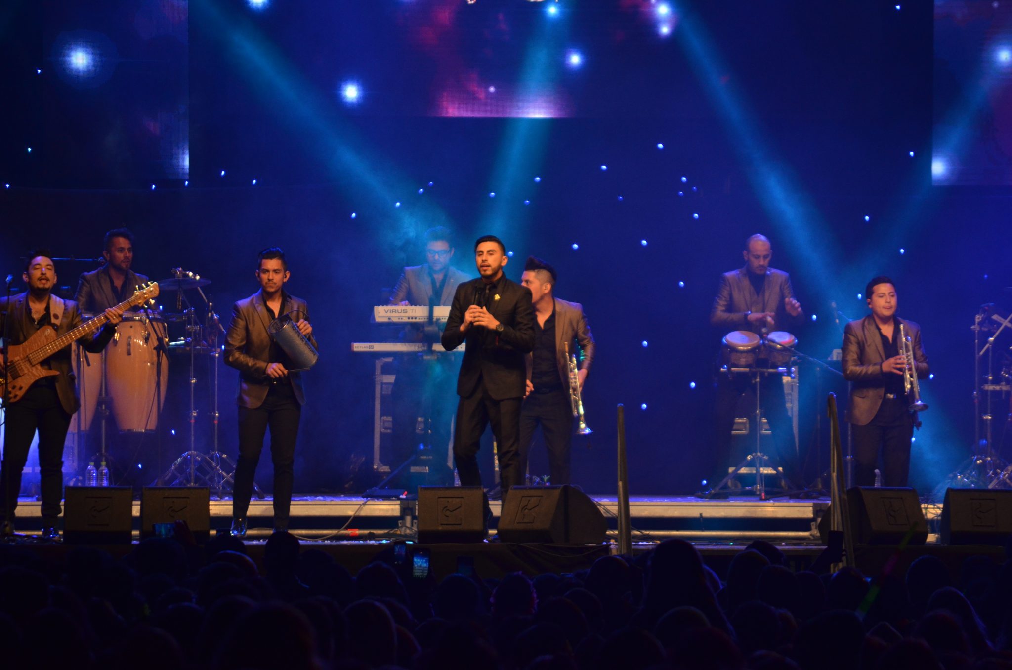 Finalizó la XVII versión del festival “Concón un Canto al Mar” con la fiesta y el baile de Noche de Brujas