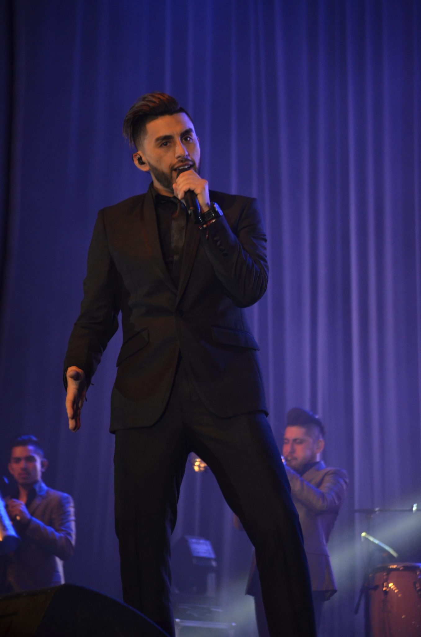 Finalizó la XVII versión del festival “Concón un Canto al Mar” con la fiesta y el baile de Noche de Brujas