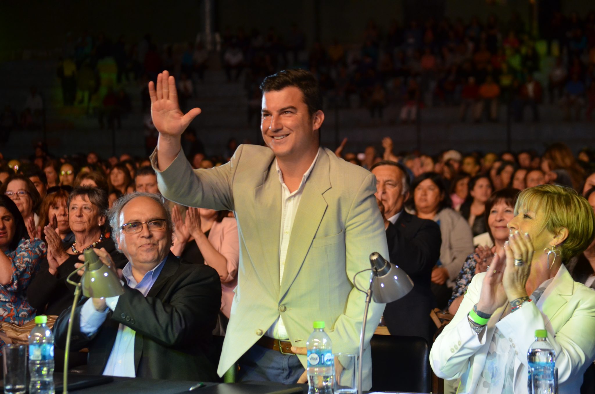 Con las competencias folklóricas e internacional comenzó la XVII versión del “Festival Concón un Canto al Mar”