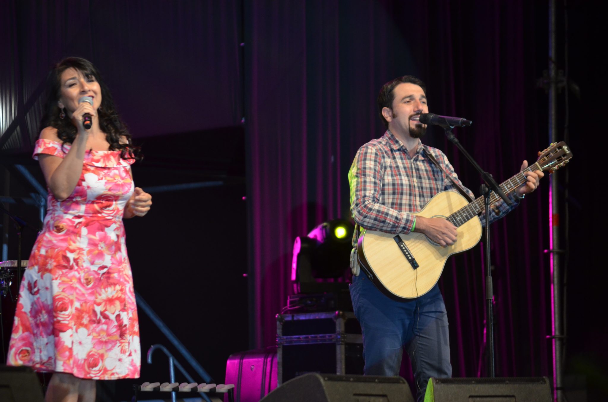 Con las competencias folklóricas e internacional comenzó la XVII versión del “Festival Concón un Canto al Mar”
