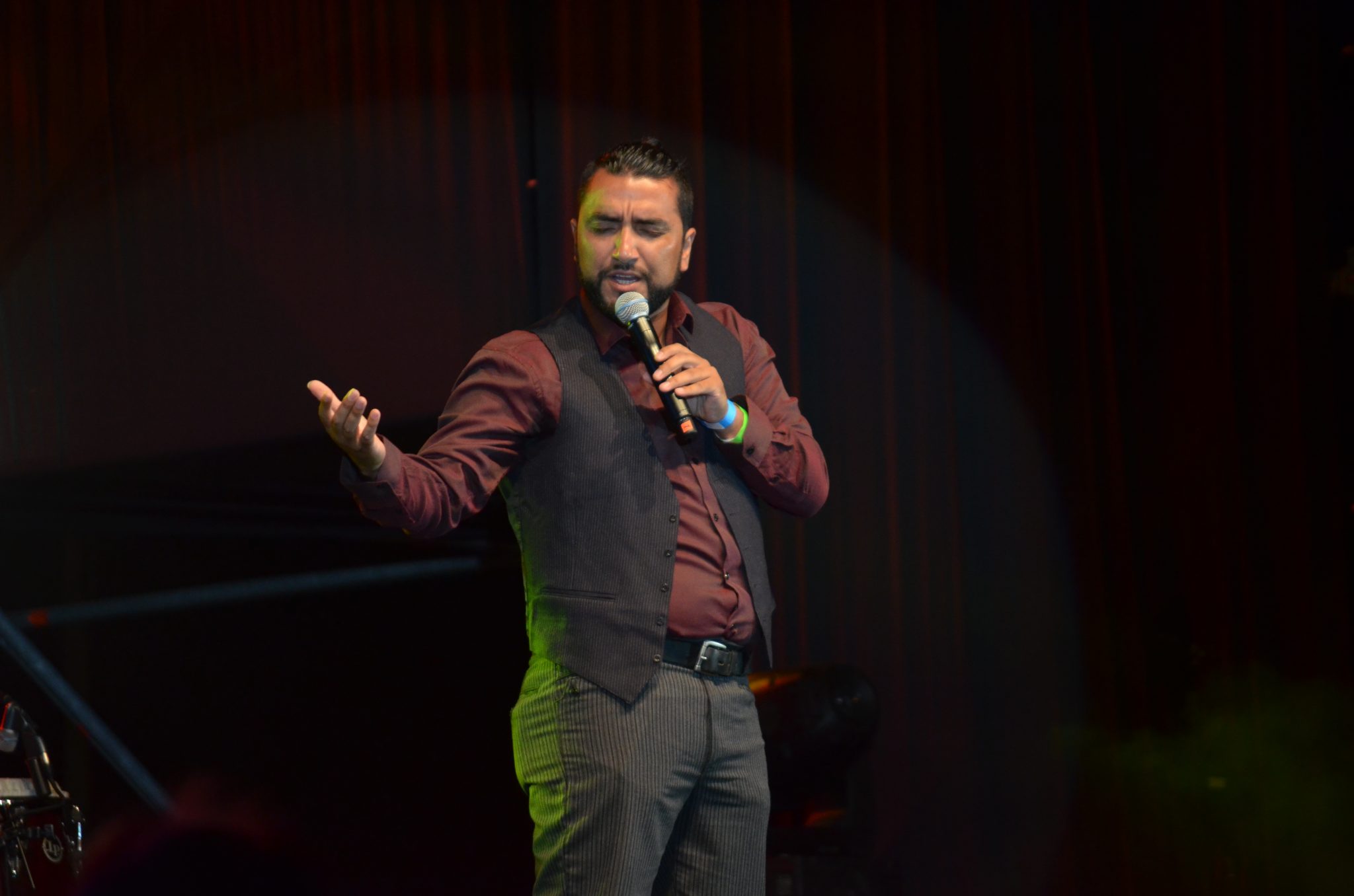 Con las competencias folklóricas e internacional comenzó la XVII versión del “Festival Concón un Canto al Mar”