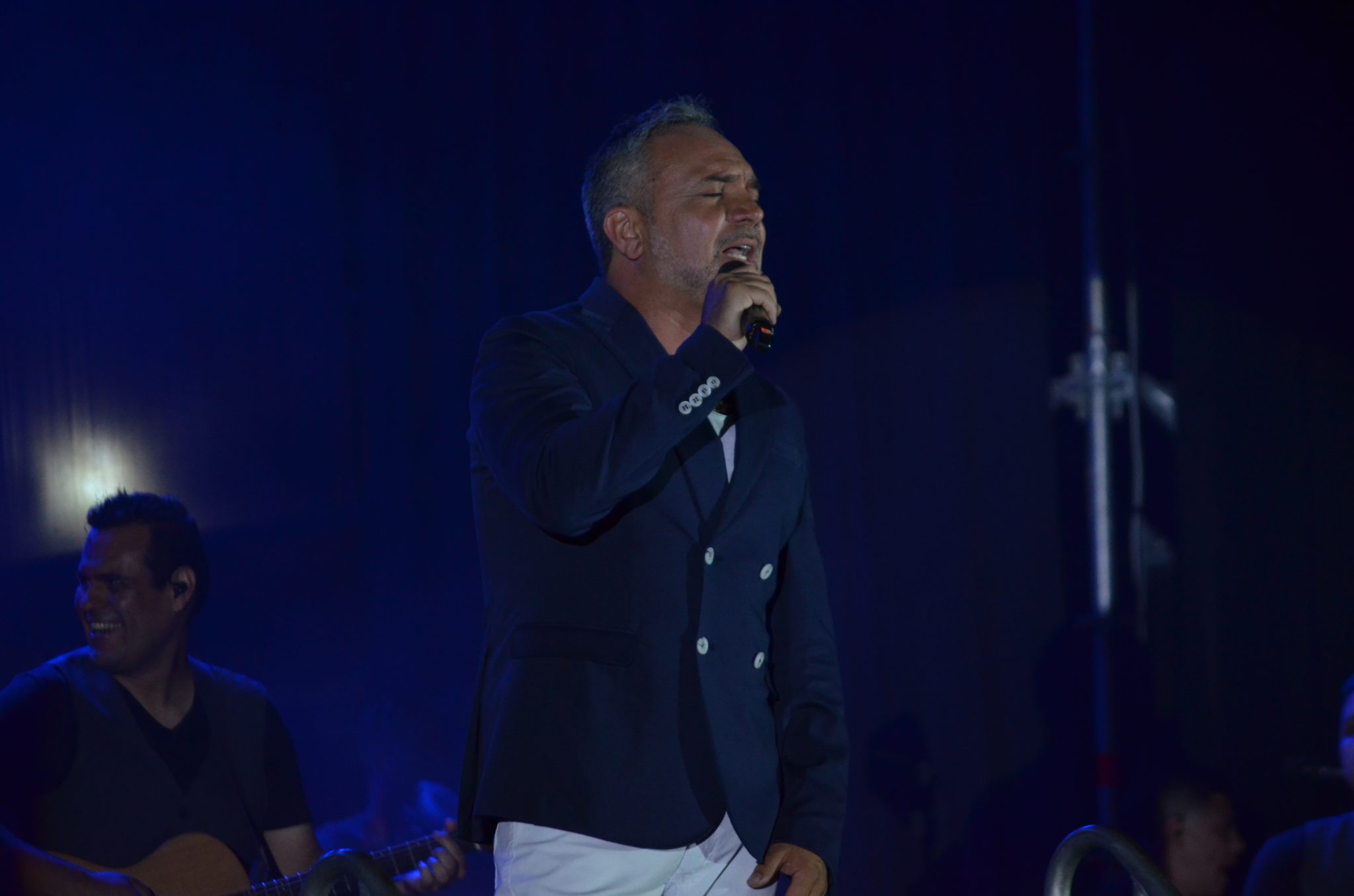 Luis Jara fue el plato fuerte de la primera noche de Concón un Canto al Mar