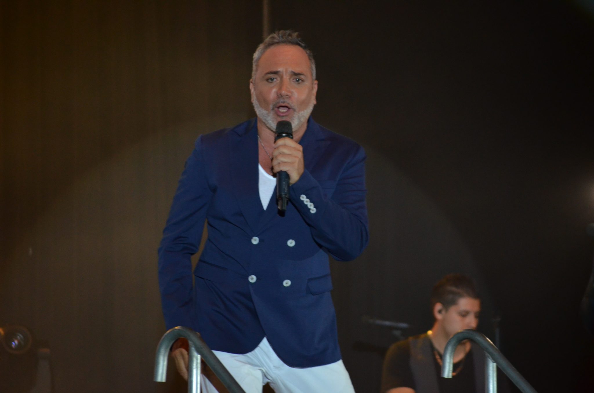 Luis Jara fue el plato fuerte de la primera noche de Concón un Canto al Mar