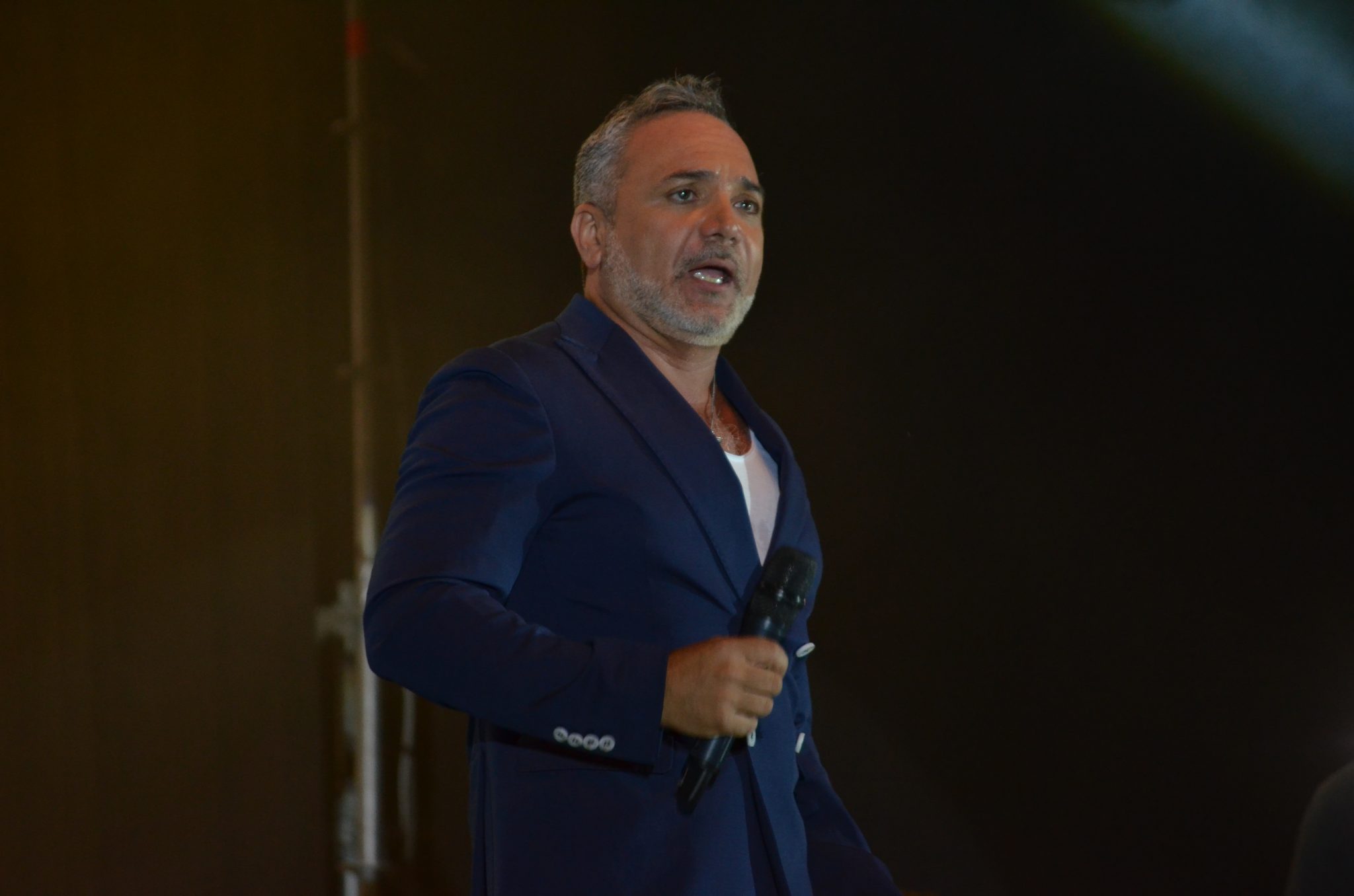 Luis Jara fue el plato fuerte de la primera noche de Concón un Canto al Mar