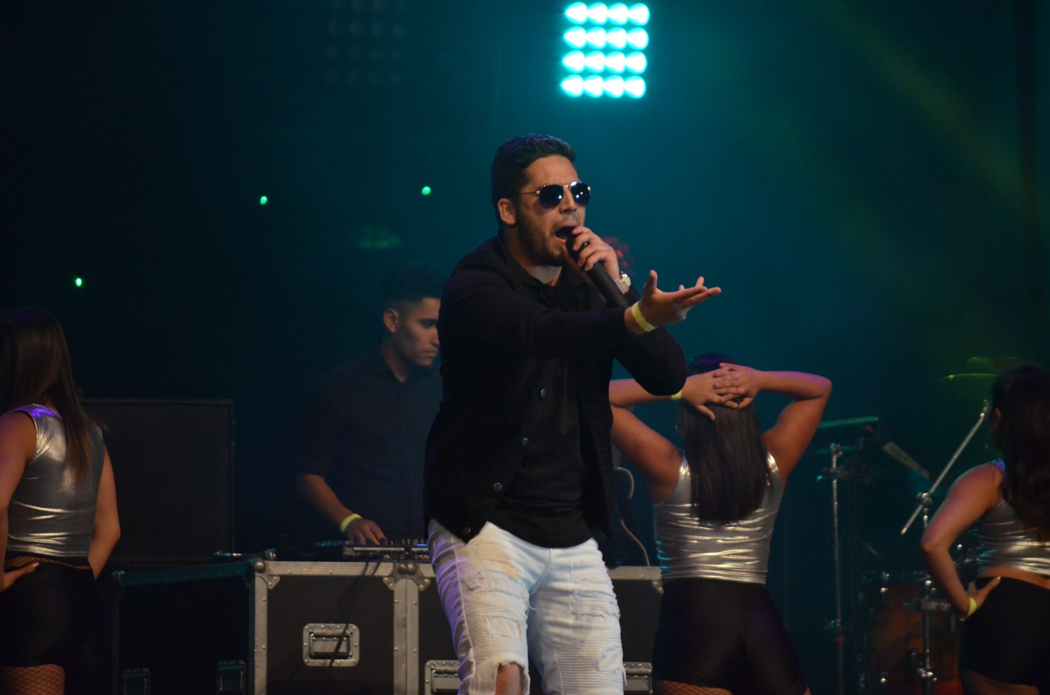 Esta noche se realizó la última noche del XVII festival de Concón un Canto al Mar con el humor de Mampoval y toda la fiesta de Andru y Noche de brujas