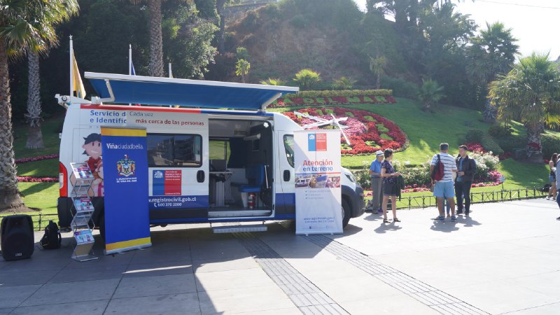 Registro civil y municipio de Viña del Mar lanzaron “Gira Oficina Móvil Verano 2018”