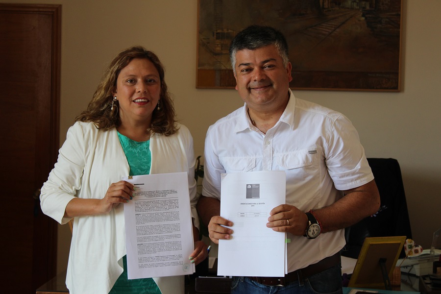 Municipalidad de Limache y Senda firman convenio para ejecutar programas de prevención en drogas